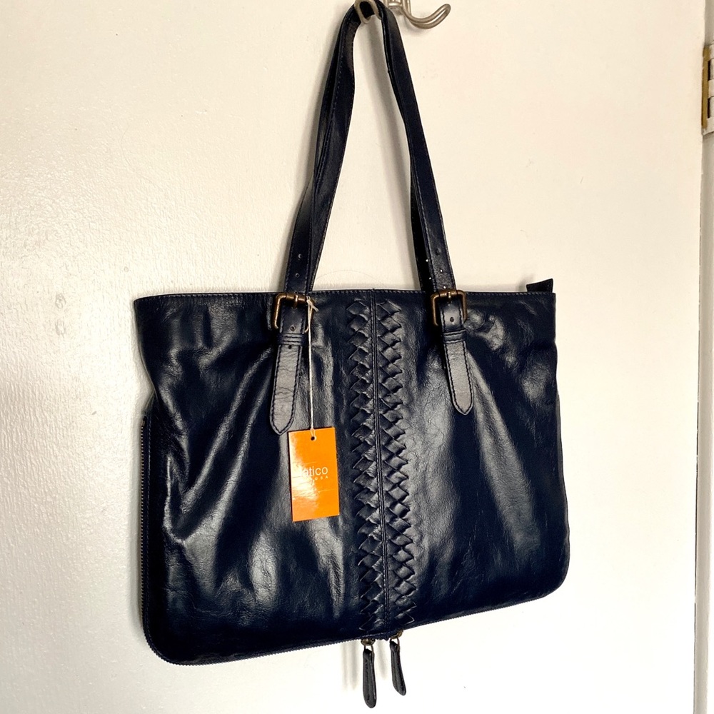 Latico Herietta Tote in Navy